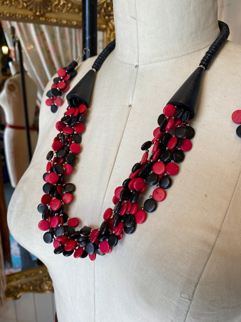 vintage 1980s beaded wood jewelry set, black red, necklace earrings, statement